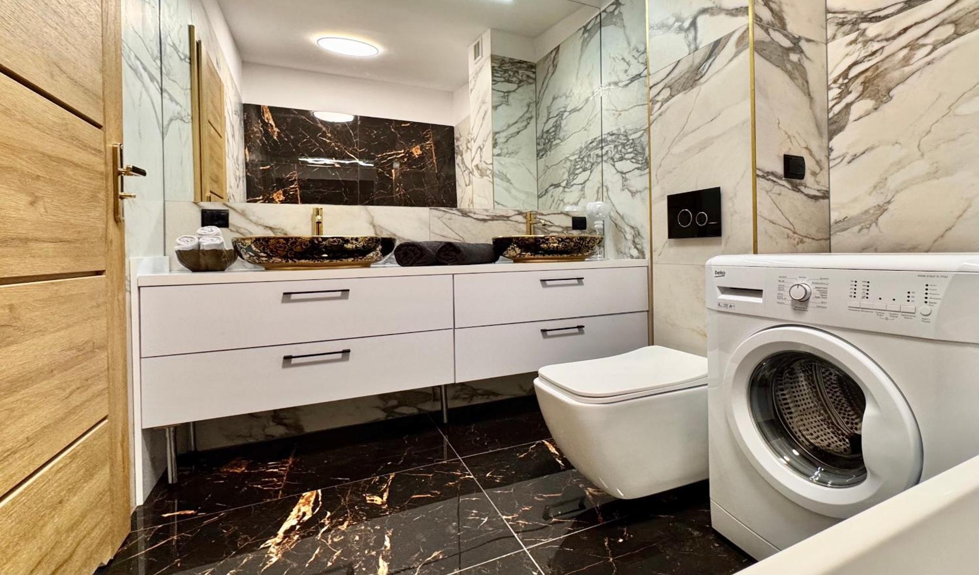 Apartamenty Marea Rentals Beniowskiego Устка Екстер'єр фото